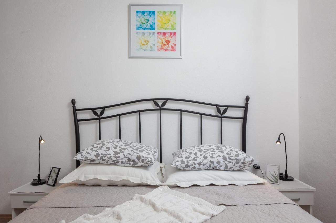 Sea View Ela Apartments Podgora Kültér fotó